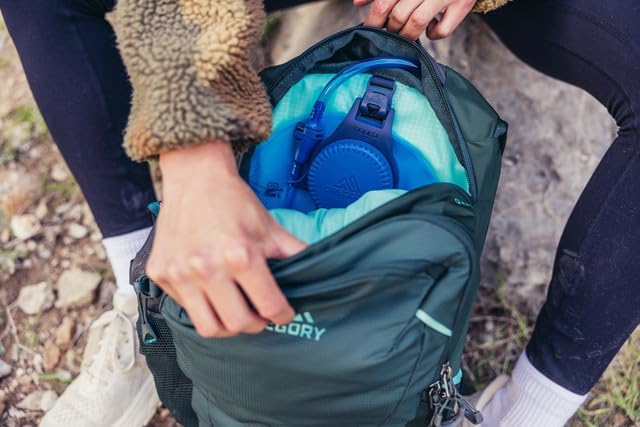 Gregory Swift 16L H2O Women's Day Hiking Backpack, Breathable Foam Backpanel - Image 5