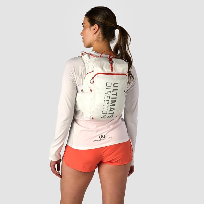 Ultimate Direction Adventure Vest | 17 Liter Capacity Hydration Pack - Image 4