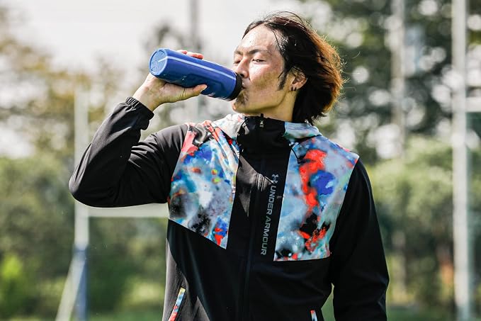 UNDER ARMOUR 32oz Sideline Squeeze Polyester - Image 2