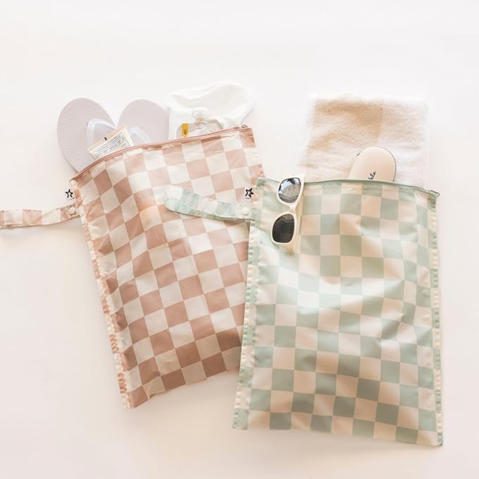 Tiny Twinkle Mess Proof Wet Bags | 2-Pack Reusable Waterproof Wet Bags - Image 6