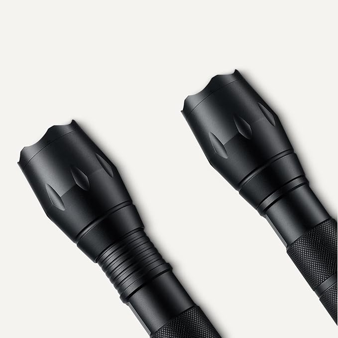 Amazon Basics Handheld LED Flashlight, 200 high Lumen flashlights Adjustable - Image 4