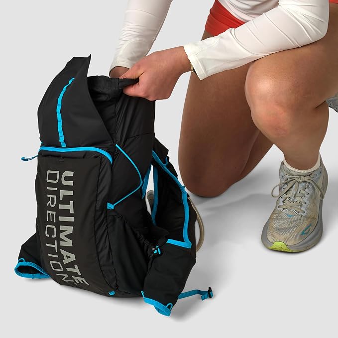 Ultimate Direction Adventure Vest | 17 Liter Capacity Hydration Pack - Image 8