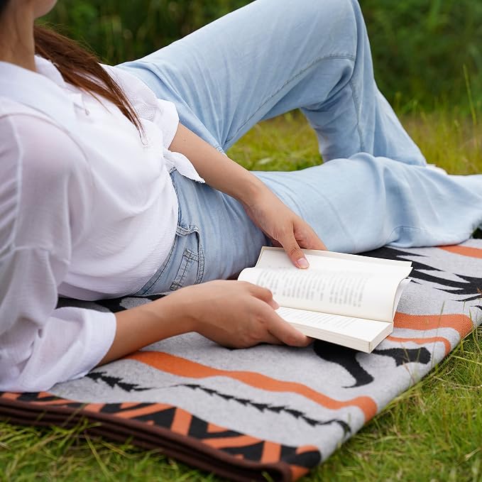 PuTian Merino Wool Blanket - Image 7