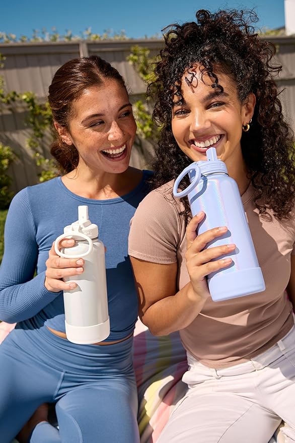 ThermoFlask 32 oz Double Wall Vacuum Insulated Stainless Steel Water Bottle - Image 4