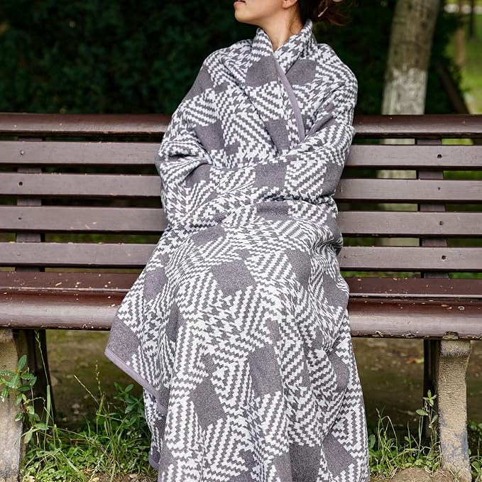 PuTian Merino Wool Blanket - Image 5